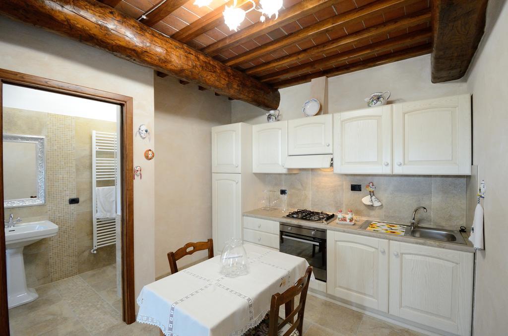 Agriturismo Villa Iris Castelfranco di Sopra Ruang foto